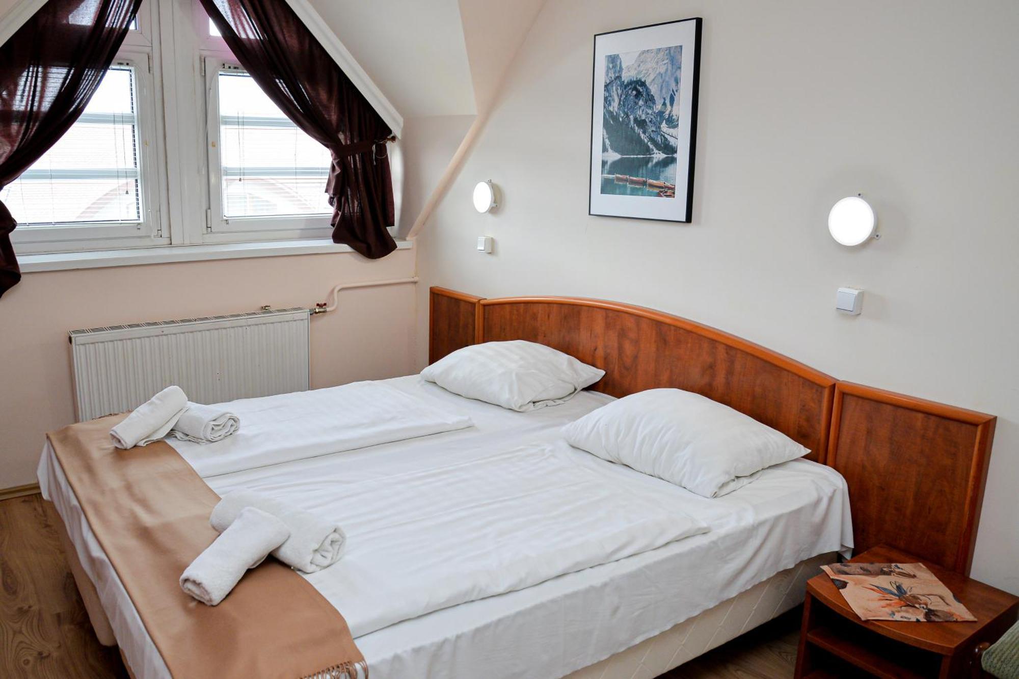 Major Panzio Es Etterem Bed & Breakfast Hajdúszoboszló Dış mekan fotoğraf