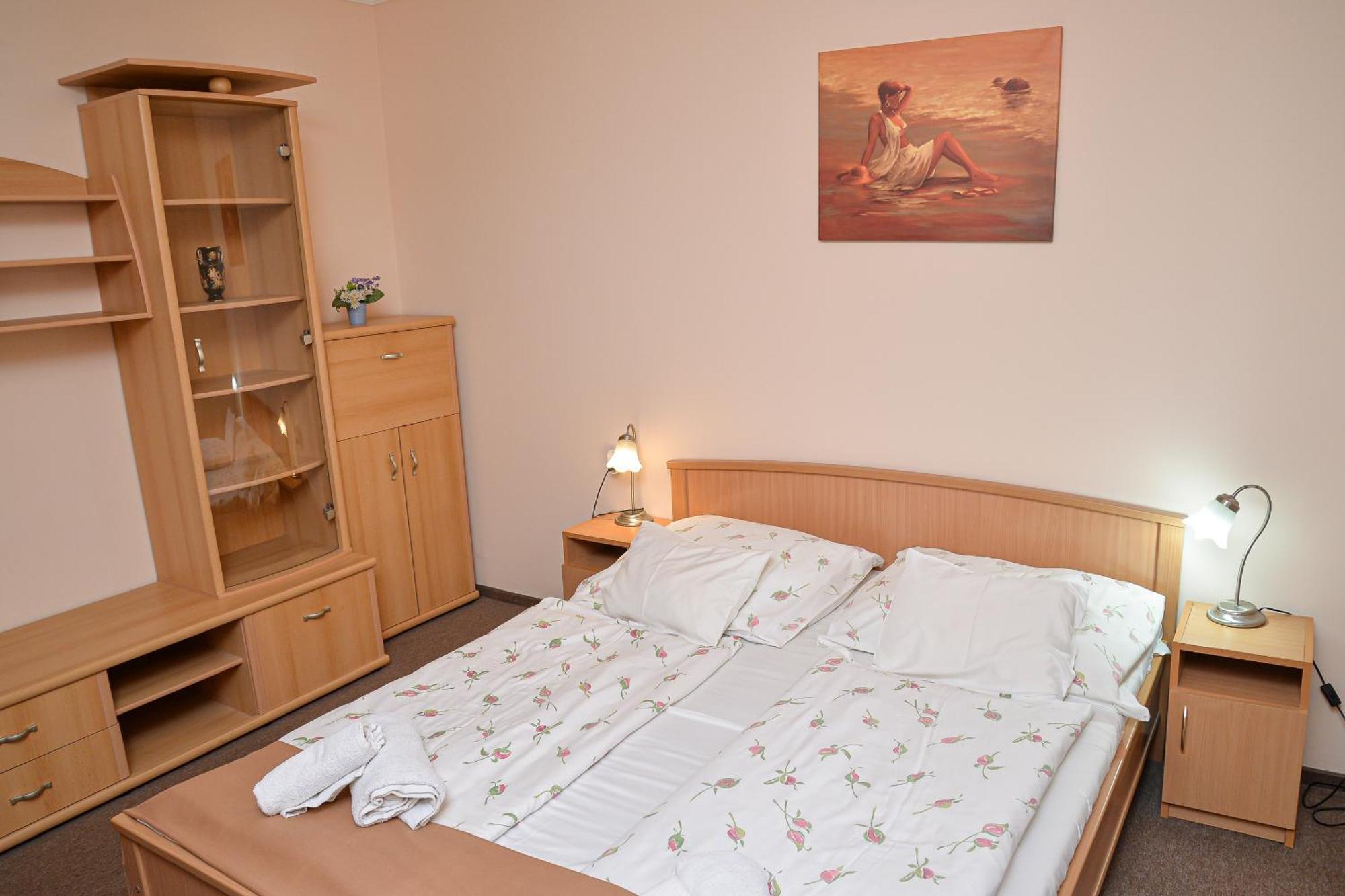 Major Panzio Es Etterem Bed & Breakfast Hajdúszoboszló Dış mekan fotoğraf